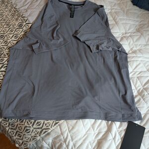 lululemon athletica Men's Slate Long Sleeve Tee